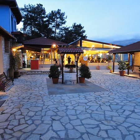 Hotel Frontzu Politia Ioannina Exterior foto